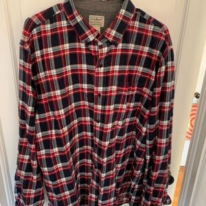 Men’s LL Bean Flannel XL Slightly Fitted